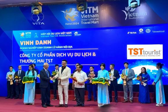 TSTtourist giữ vững vị trí Top công ty lữ hành hàng đầu Việt Nam
