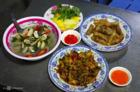 Quán ốc khó tìm ở Quy Nhơn ngày nào cũng đông khách