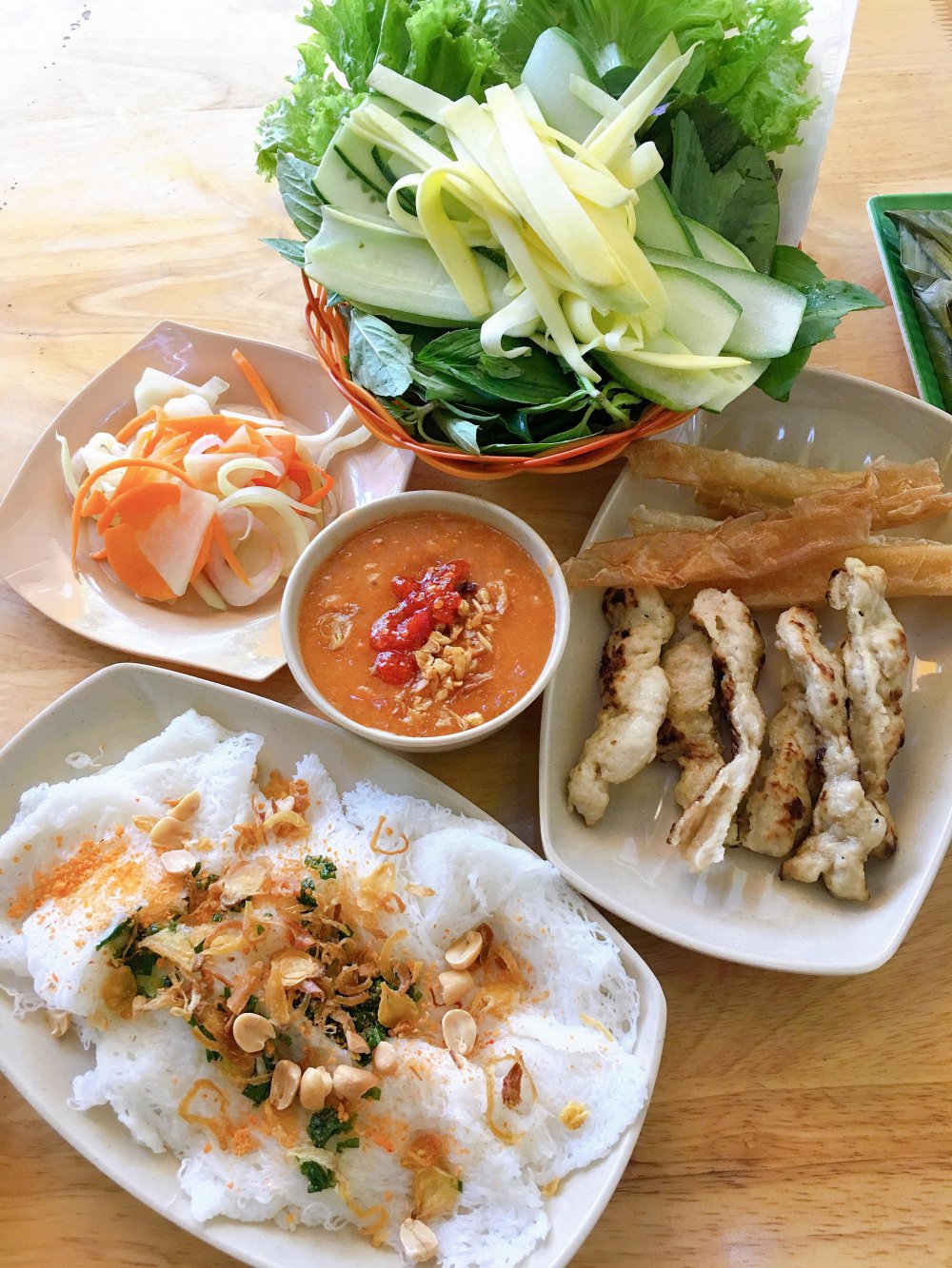 TSTtourist-fastfood-o-viet-nam-khong-phai-burger-hay-pizza-ma-co-ten-la-quan-2