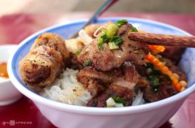 Hàng bún thịt nướng Miss Universe 2018 hai lần ghé ăn