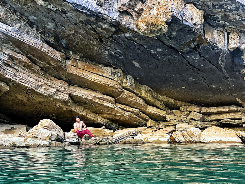 TSTtourist-so-soc-roi-cam-xuc-dang-trao-khi-chinh-phuc-hang-tien-2