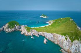 Ba hòn đảo đẹp bị cấm du lịch