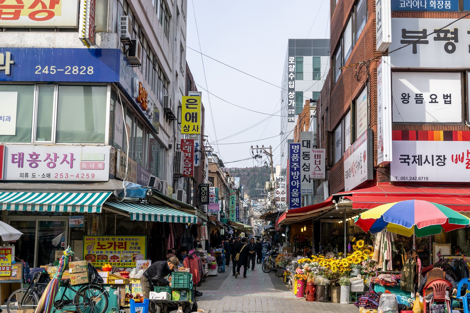 Những ngôi chợ truyền thống Hàn Quốc luôn có một sức hút đặc biệt với khách du lịch