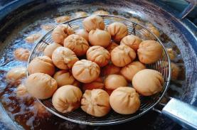 Tiệm bánh bao chiên hơn 30 năm luôn đắt khách
