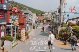Khám phá làng bích họa nổi tiếng ở Hàn Quốc