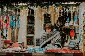 Chợ Giáng sinh sớm ở Budapest