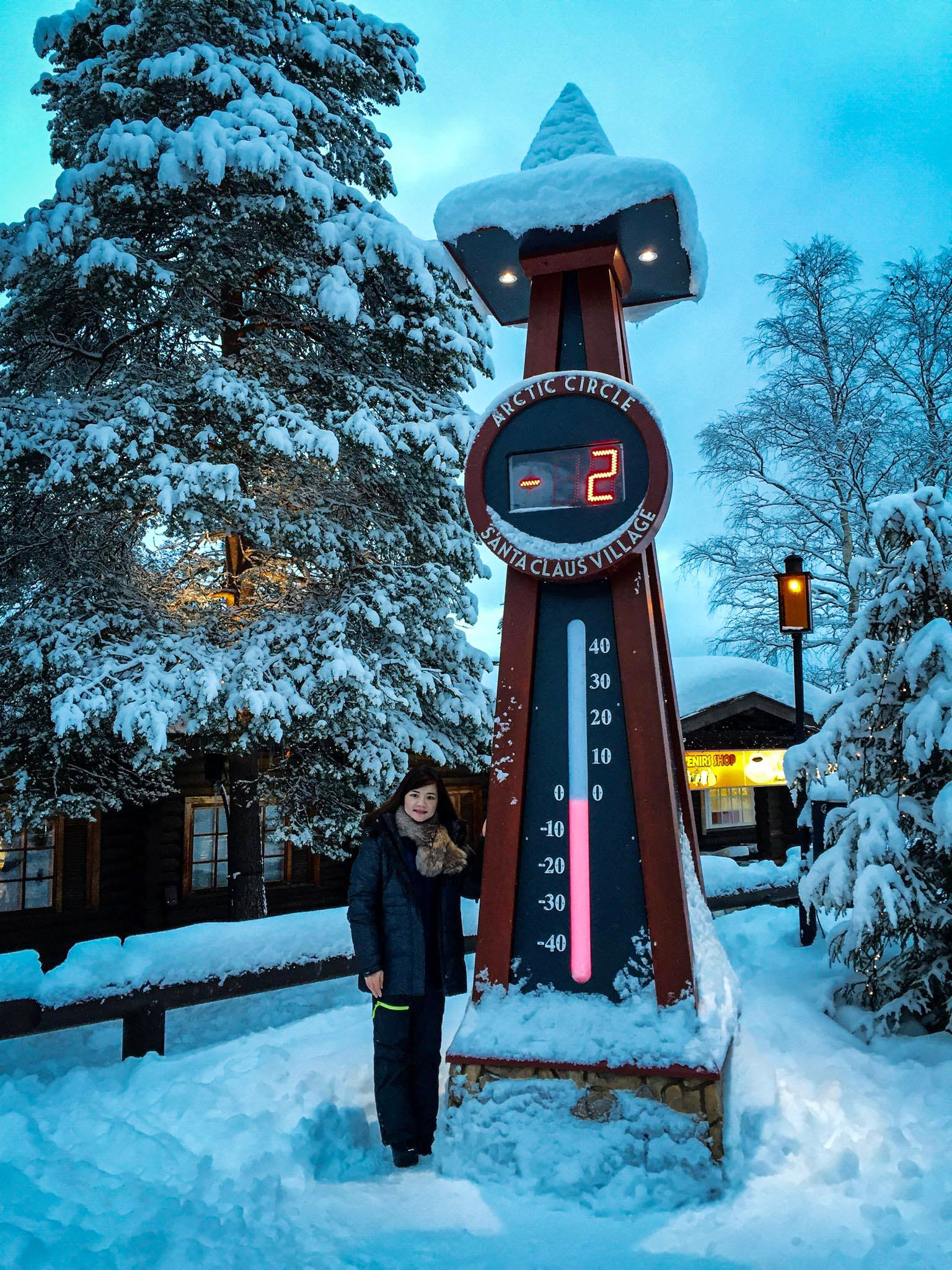 TSTtourist-chuyen-tham-xu-so-ba-chua-tuyet-cua-khach-viet-3